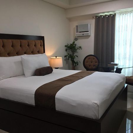 Studio Unit At The Beacon Makati Manila Esterno foto
