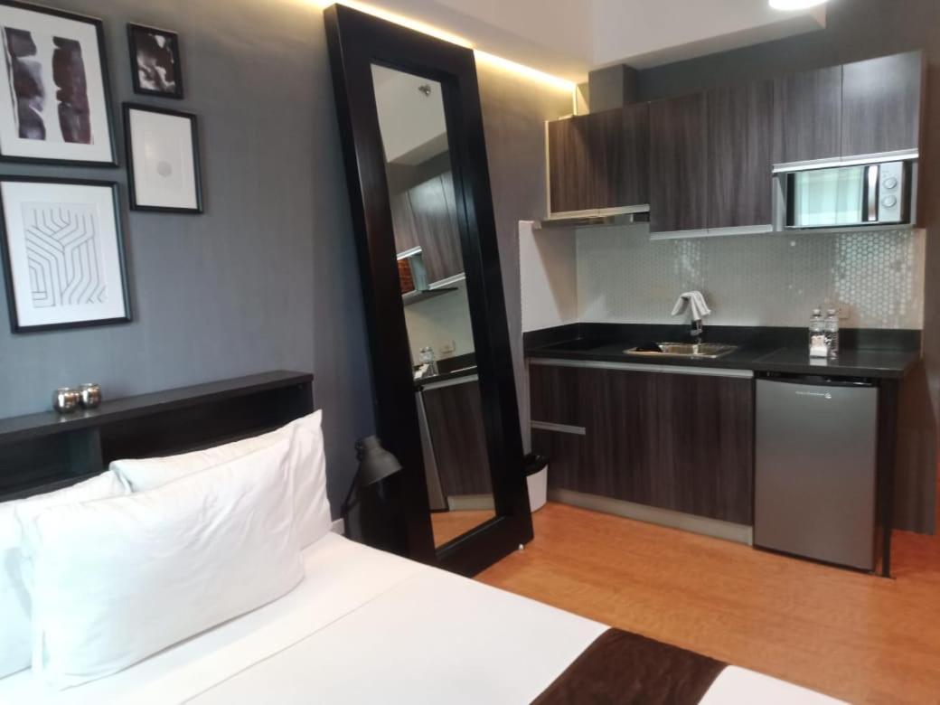 Studio Unit At The Beacon Makati Manila Esterno foto