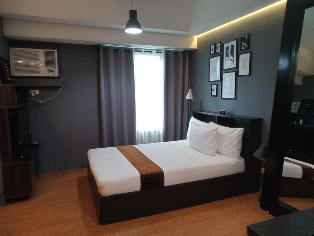 Studio Unit At The Beacon Makati Manila Esterno foto