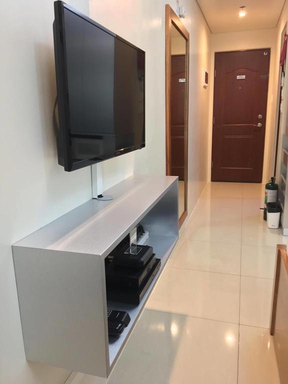 Studio Unit At The Beacon Makati Manila Esterno foto