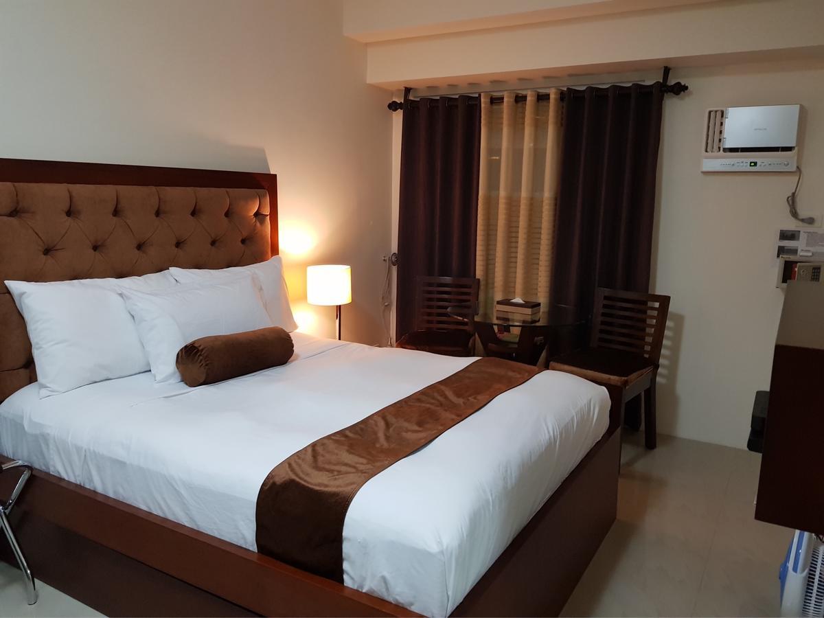 Studio Unit At The Beacon Makati Manila Esterno foto